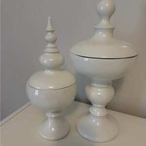 Elegant Decorative Accents